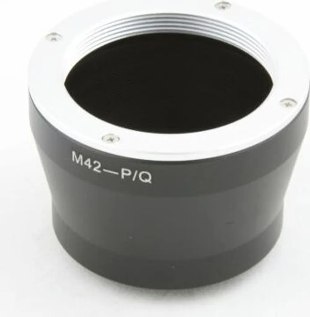 Monter des objectifs M42 sur Pentax Q avec l'adaptateur dédié 011082
