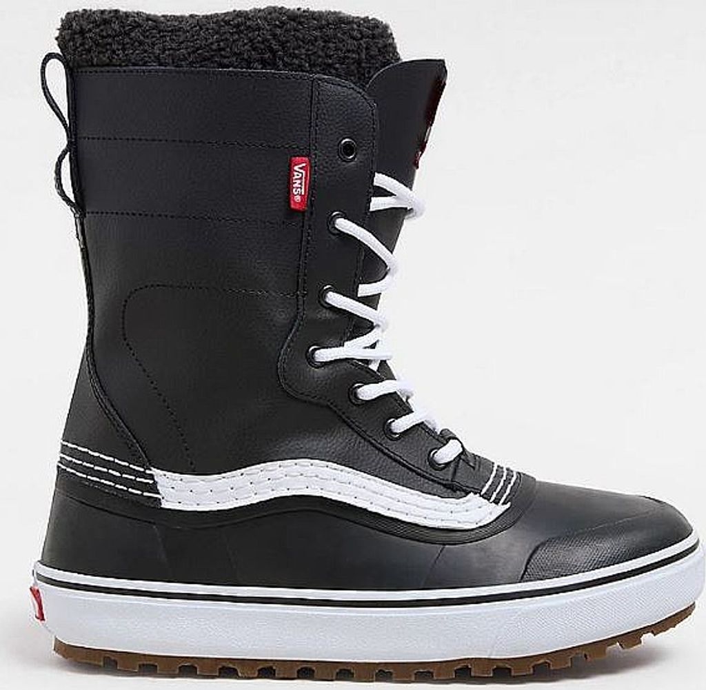 A black Vans MTE Standard Waterproof boot is shown against a white background.
