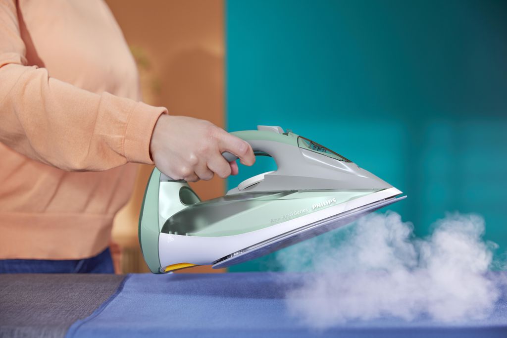 Philips 7000 Serie DST7012/70 Dampfbügeleisen SteamGlide Produktbild 16