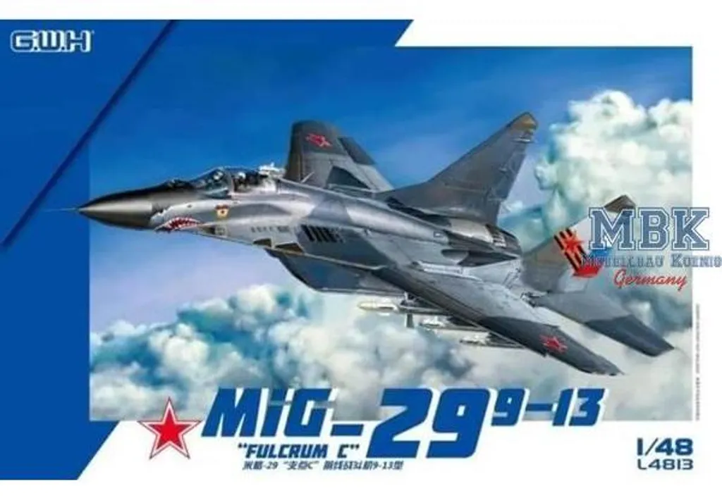 Maquette MiG-29 23-33 cm GWH-L4813 avec détails en photodécoupe