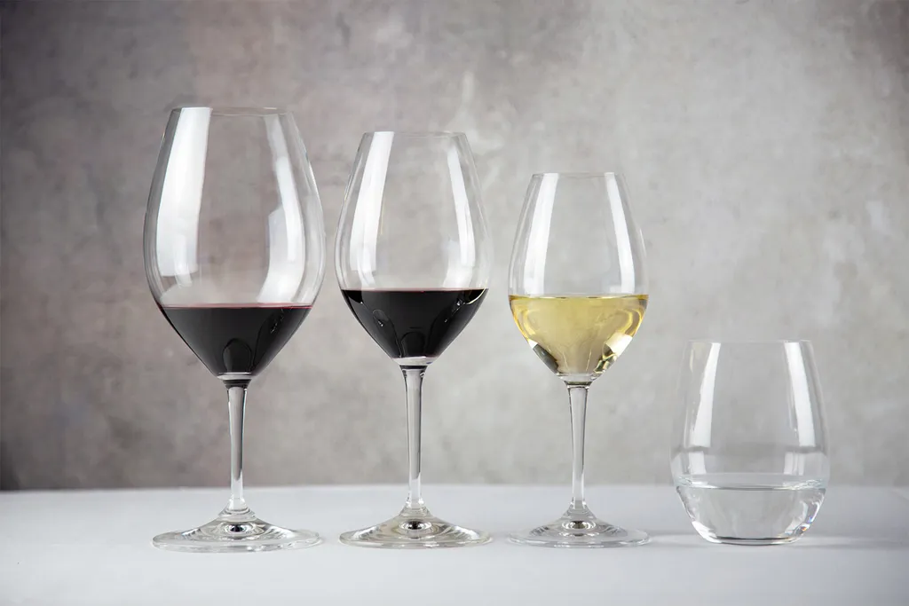 Riedel 642200404 Wine Friendly - Set 4 Tumbler Eleganti e Robusti - 14