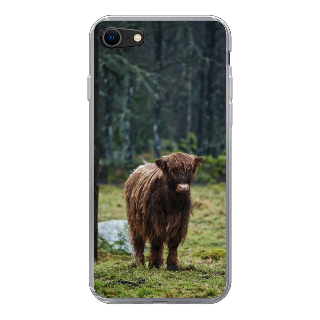 MuchoWow Handyhülle Schutzhülle Hülle für iPhone 7 Schottischer Hochländer - Wald - Moos Silikon Softcase Handy Hülle - Kartenhalter