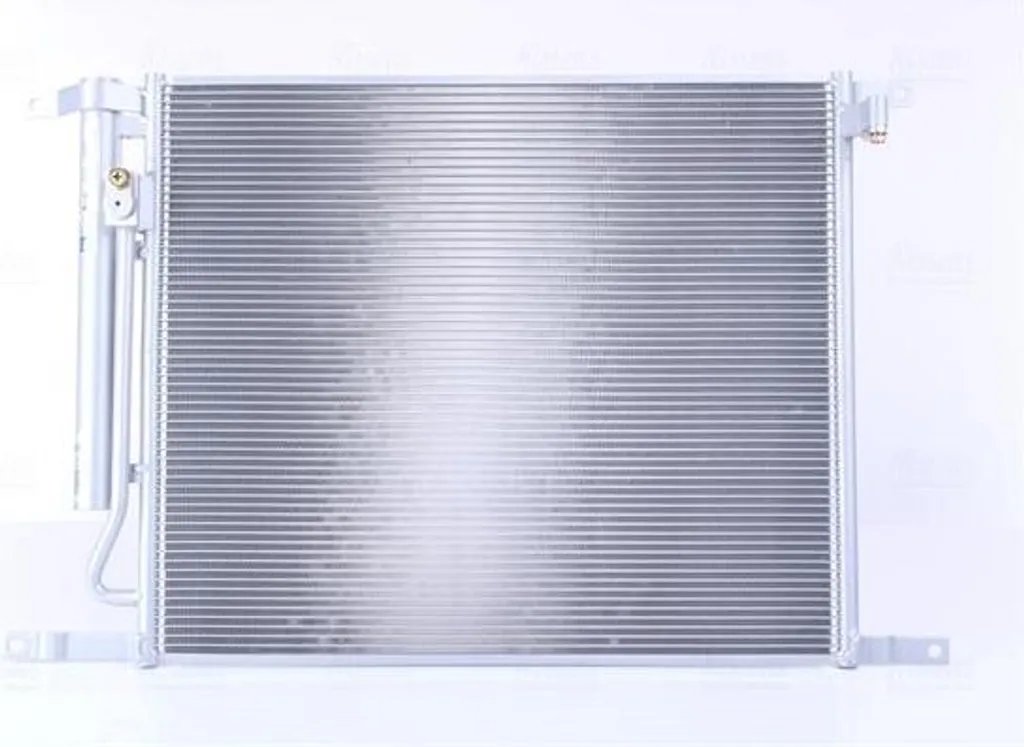 Condenseur NISSENS 940335 pour fuite clim Aveo 94838817 - Solution durable