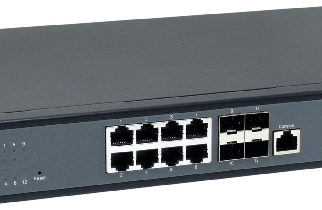 LevelOne 12-Port L3 Managed 10-Gigabit-Switch, 8 × 1G/2.5G/5G/10G RJ45, 4 × 1G/2.5G/10G SFP+ Uplinks, 240 Gbps Non-Blocking-Fabric, 19-Zoll-Rackm...