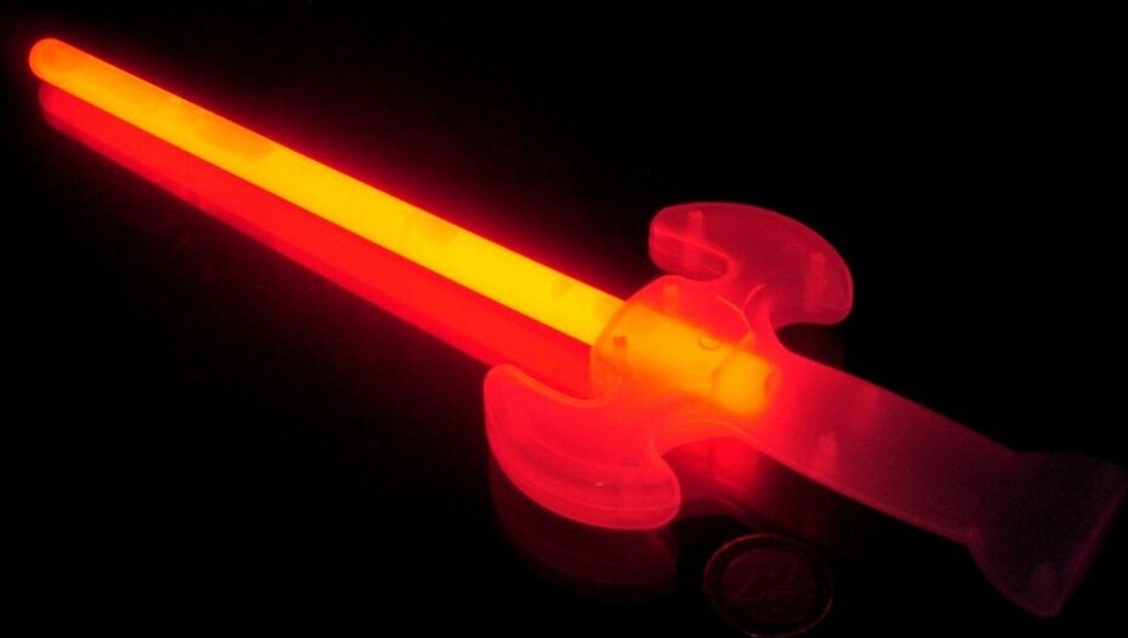 1 Knicklicht Schwert ROT | 8h | Nachfüllbar