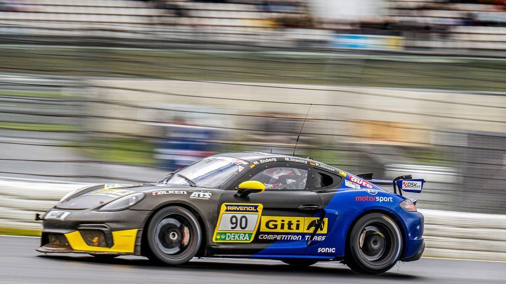 Jochen Schweizer Renntaxi Porsche GT4 Nürburgring; Erlebnis verschenken oder selbst erleben; Gutschein gültig für 1 Person
