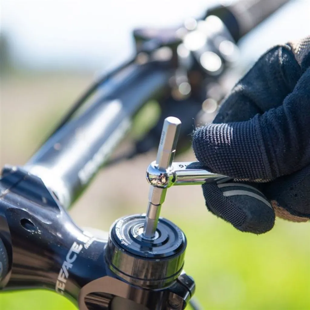 Réparez votre vélo facilement avec le Blackburn Big Switch Multi Tool