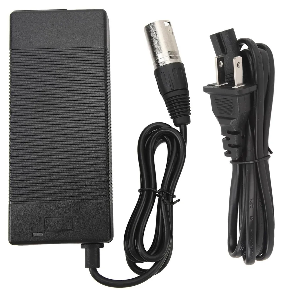 Adaptateur Secteur 42V 2A avec Connecteur XLR pour Mobilité Électrique