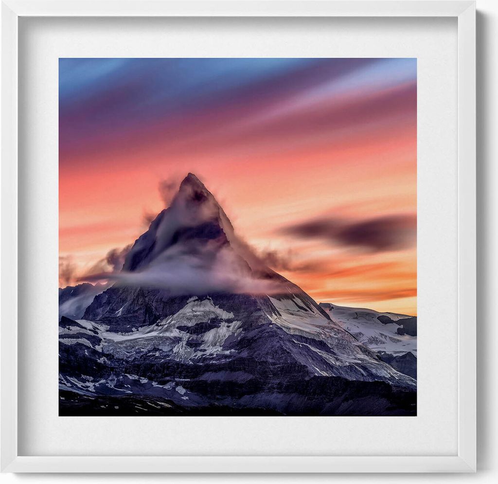 Einsamer Berg bei Sonnenuntergang– Wandbild mit Rahmen – Gerahmtes Bild – Wanddekoration – 50x50 cm – Weiß Rahmen