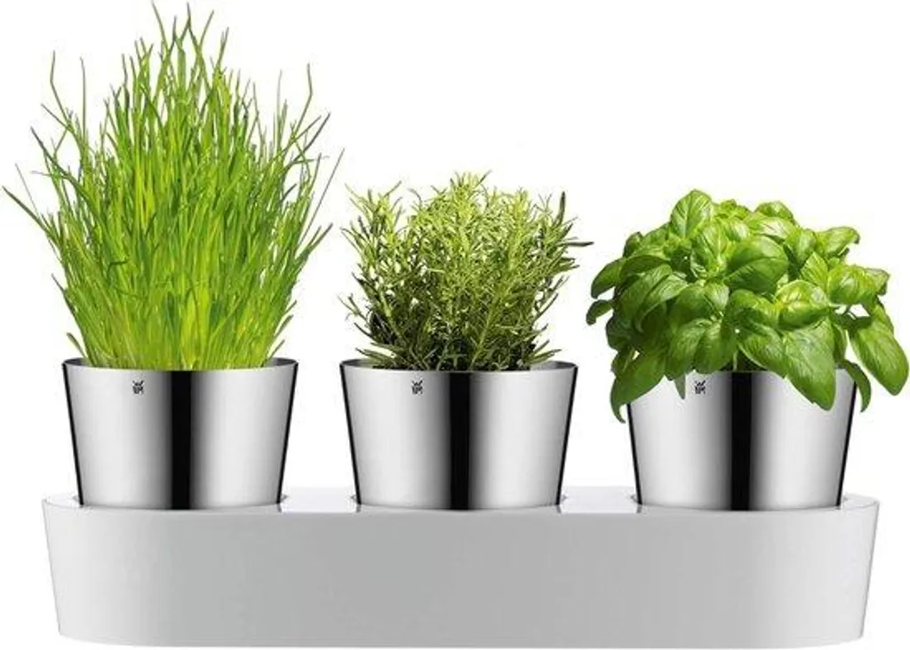 Jardin d'herbes aromatiques en Cromargan avec système d'auto-arrosage