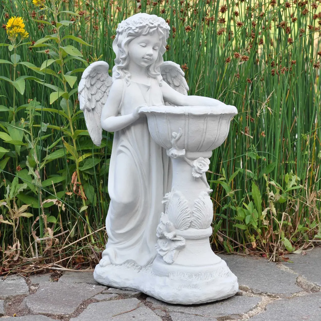 Ange en pierre massive pour fontaine - Sculpture robuste et durable
