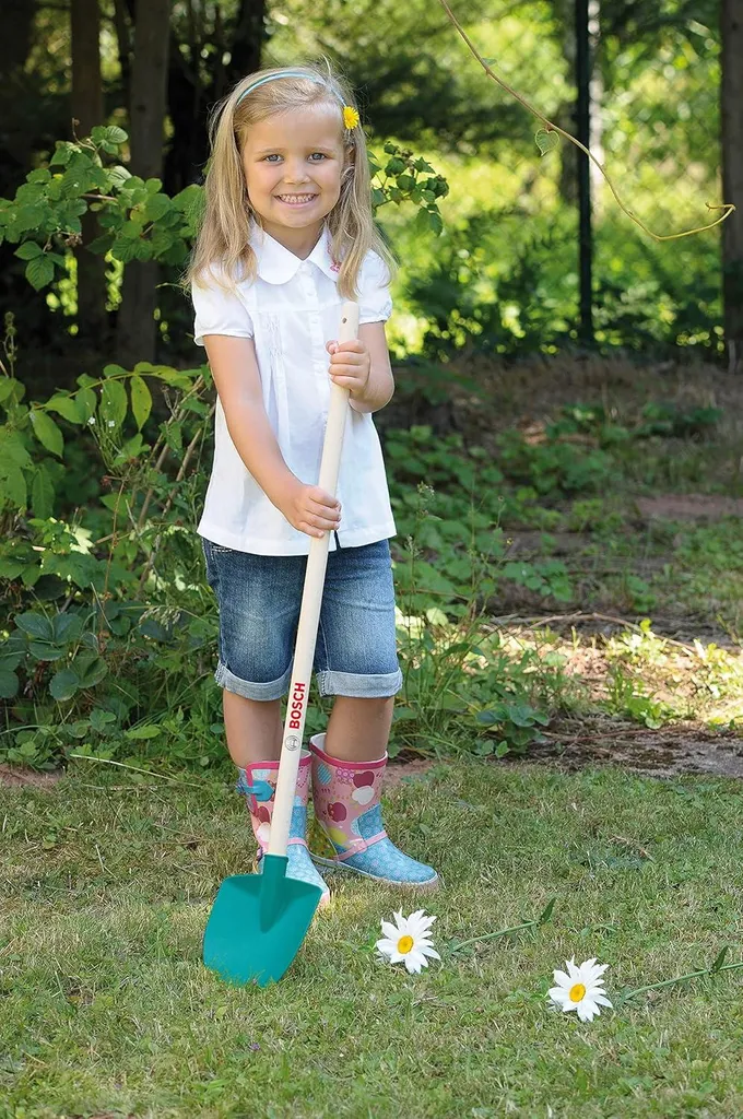 Panoplie de jardinier pour enfant avec pelle râteau et balai en métal