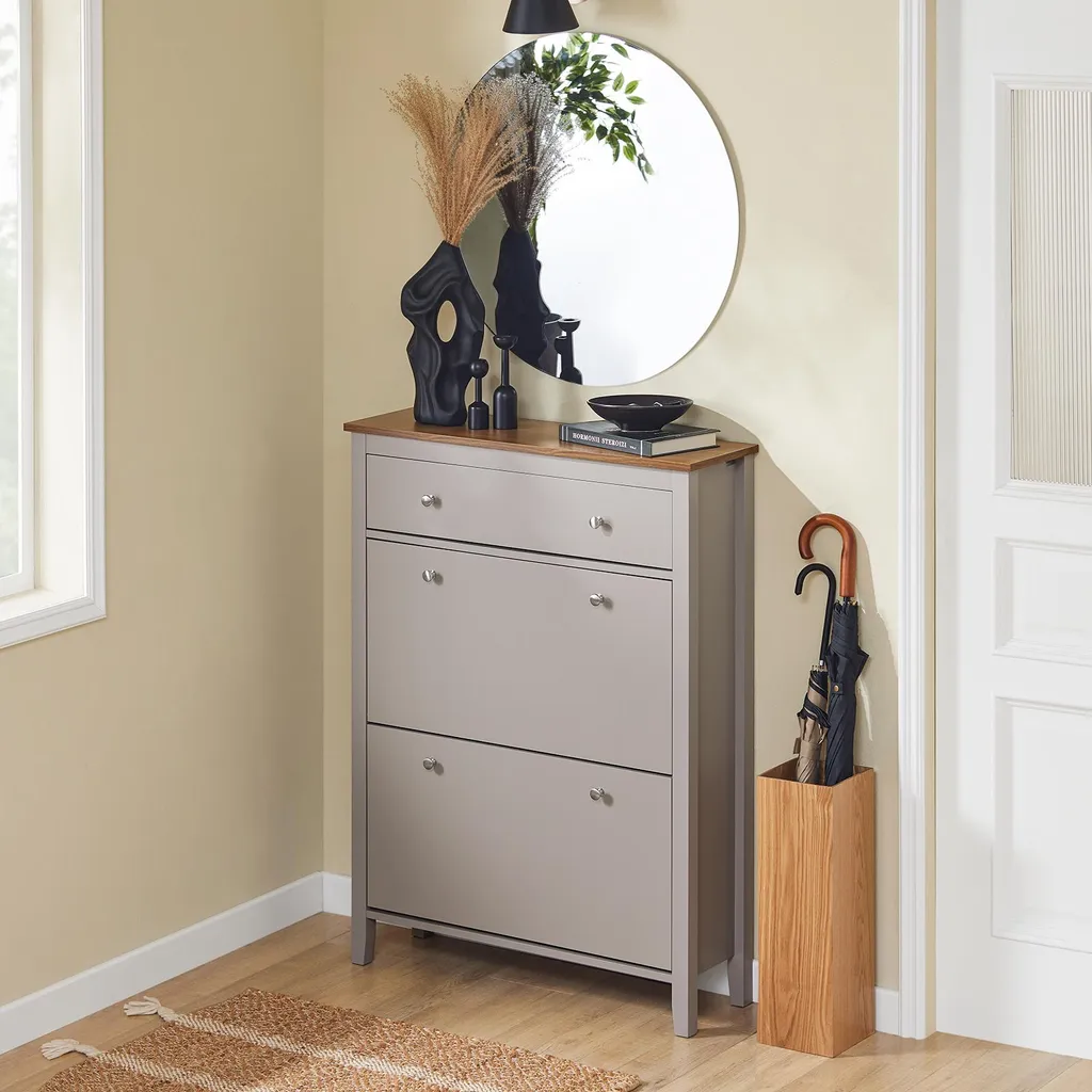 Meuble à chaussures à porte rabattable SoBuy gris avec design compact FSR89