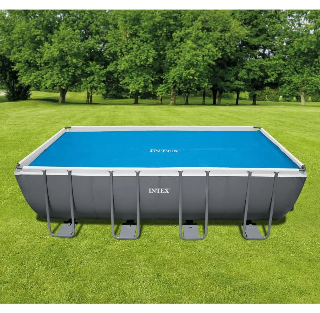 Chauffer l'eau de piscine avec la couverture solaire Intex 538 x 253 cm