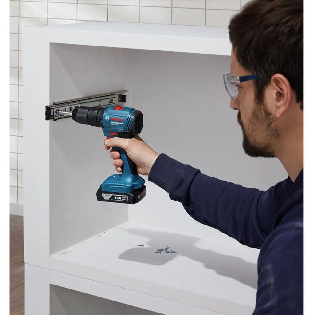 Bosch GSB 185-LI Perceuse percussion 18V compacte pour accès difficiles - 4