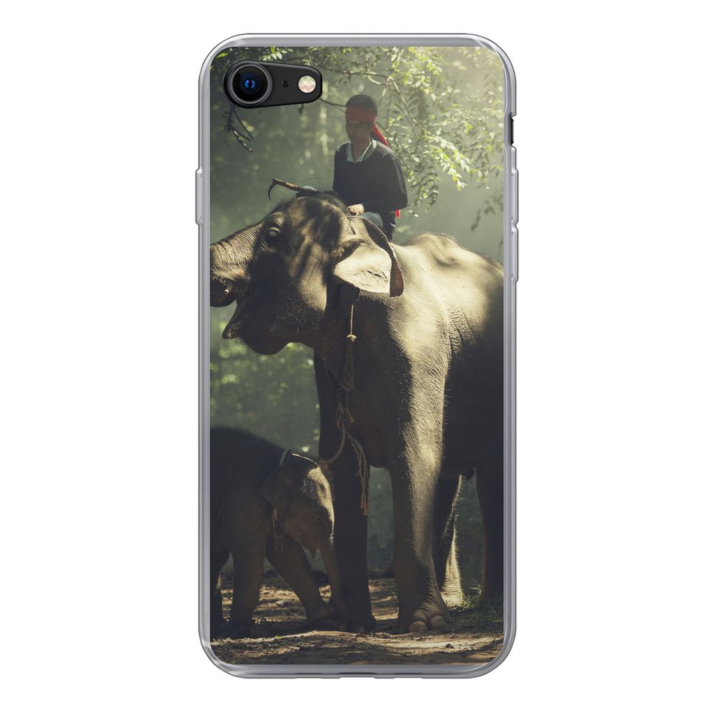 MuchoWow Handyhülle Schutzhülle Hülle für iPhone 7 Elefant - Wald - Bäume - Tiere - Trainer Silikon Softcase Handy Hülle - Kartenhalter