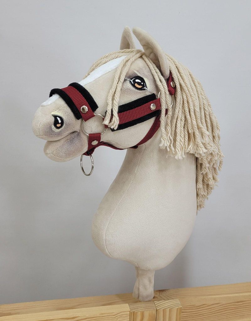 Hobby Horse A3 verstellbares Pferdehalfter, Burgunderrot mit schwarzem Fell