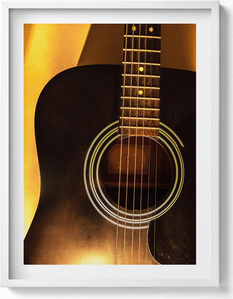 Schwarzes Gitarreninstrument– Wandbild mit Rahmen – Gerahmtes Bild – Wanddekoration – 60x80 cm – Weiß Rahmen
