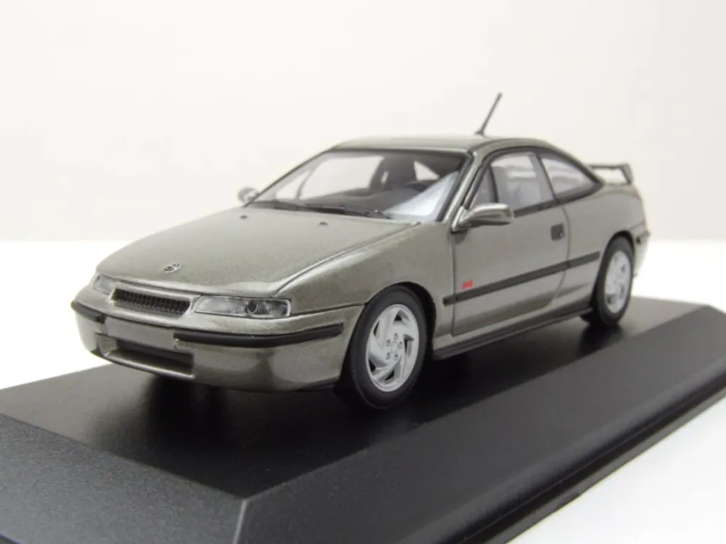 Voiture miniature Opel Calibra Turbo Maxichamps 940045724 grise 1:43