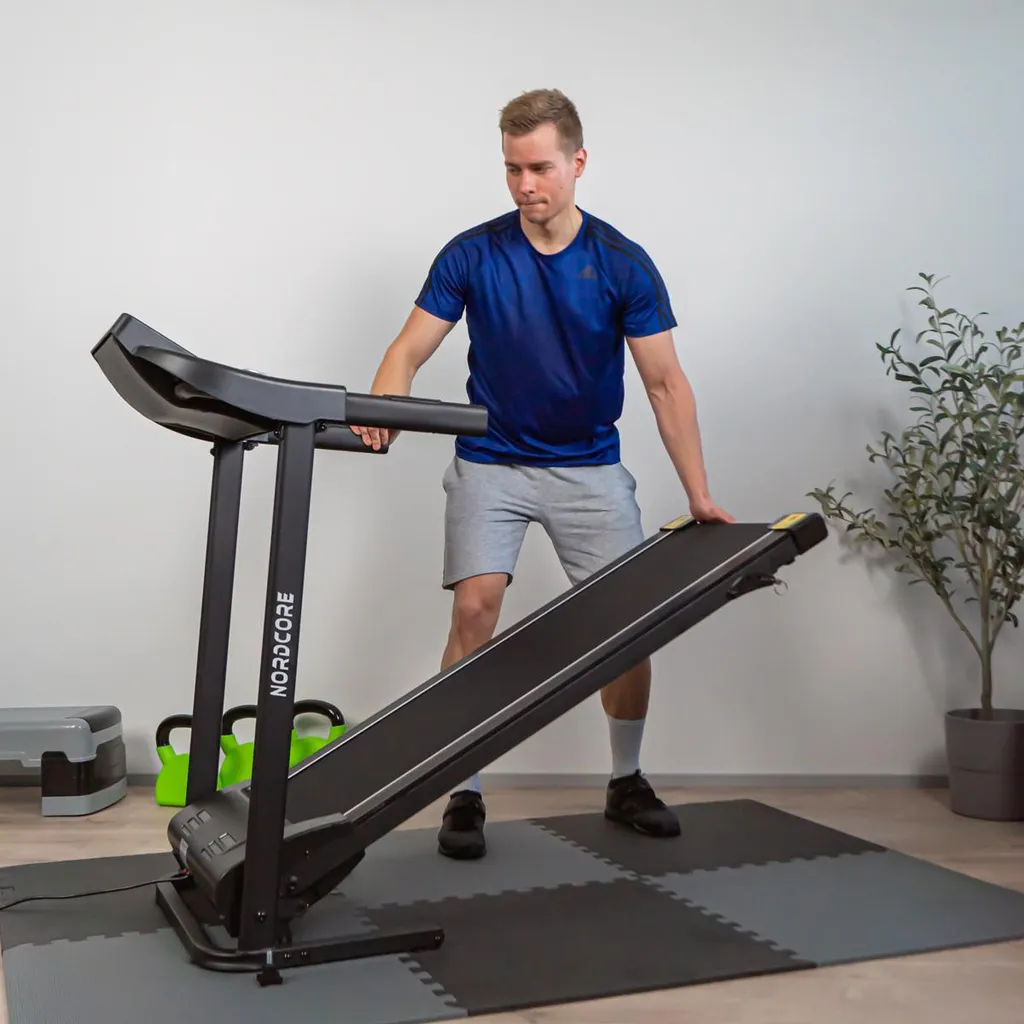 Nordcore Core 2000 : Tapis de Course Pliable Performance pour la Maison
