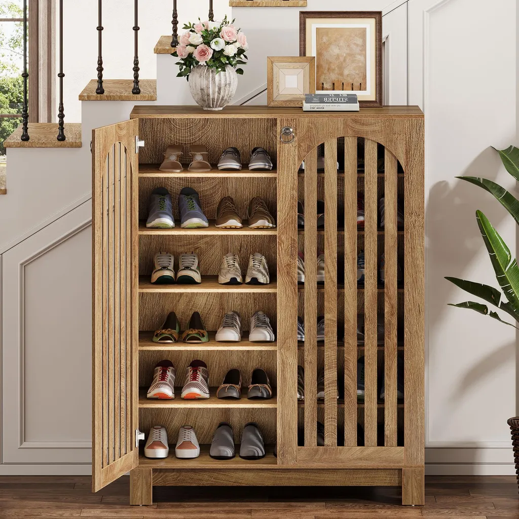 Meuble à Chaussures avec Portes en Lamelles et Étagères Mobiles