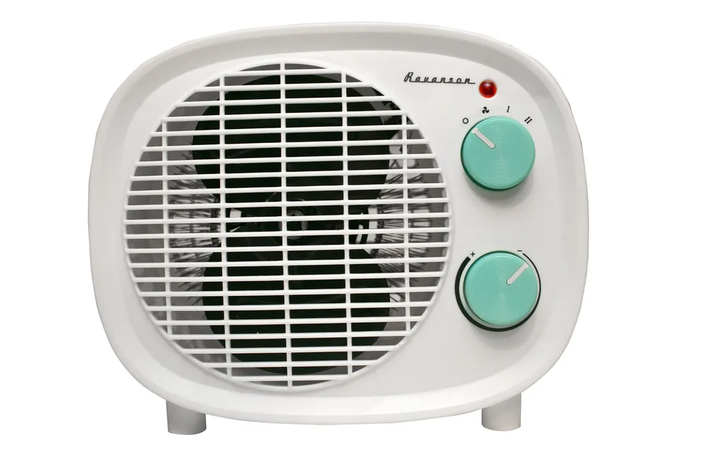 Fini le froid au bureau avec le petit radiateur soufflant Ravanson FH-2000RW