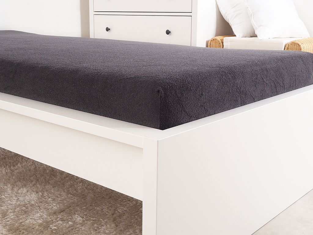 Lenzuolo per culla in spugna EXCLUSIVE 70x140 cm antracite Immagine del prodotto 
