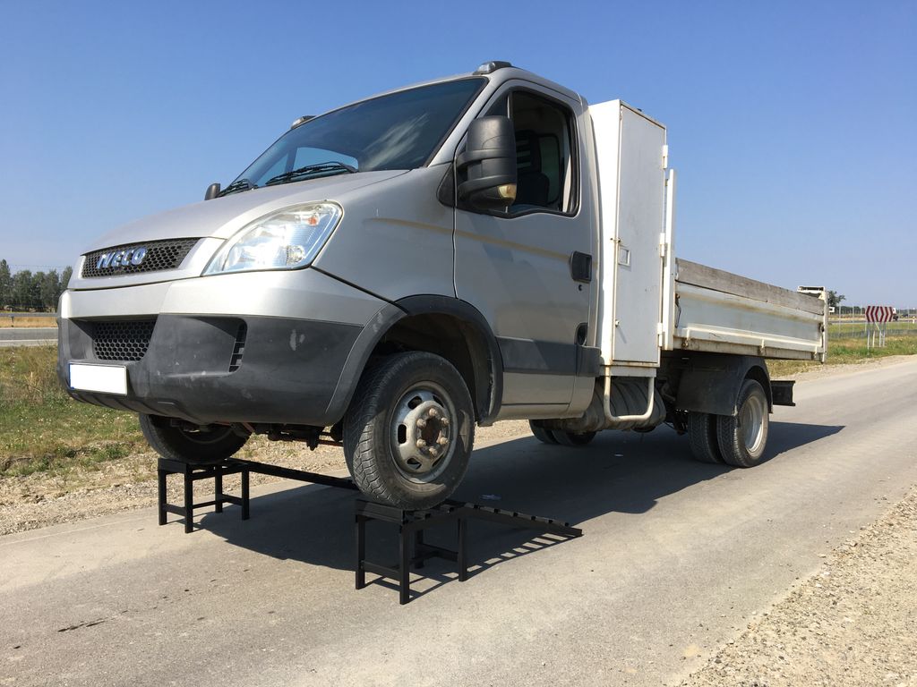 MajdTech 2 x Auffahrrampe 4000 kg, 330 mm Hoch, 280 mm Produktbild 7
