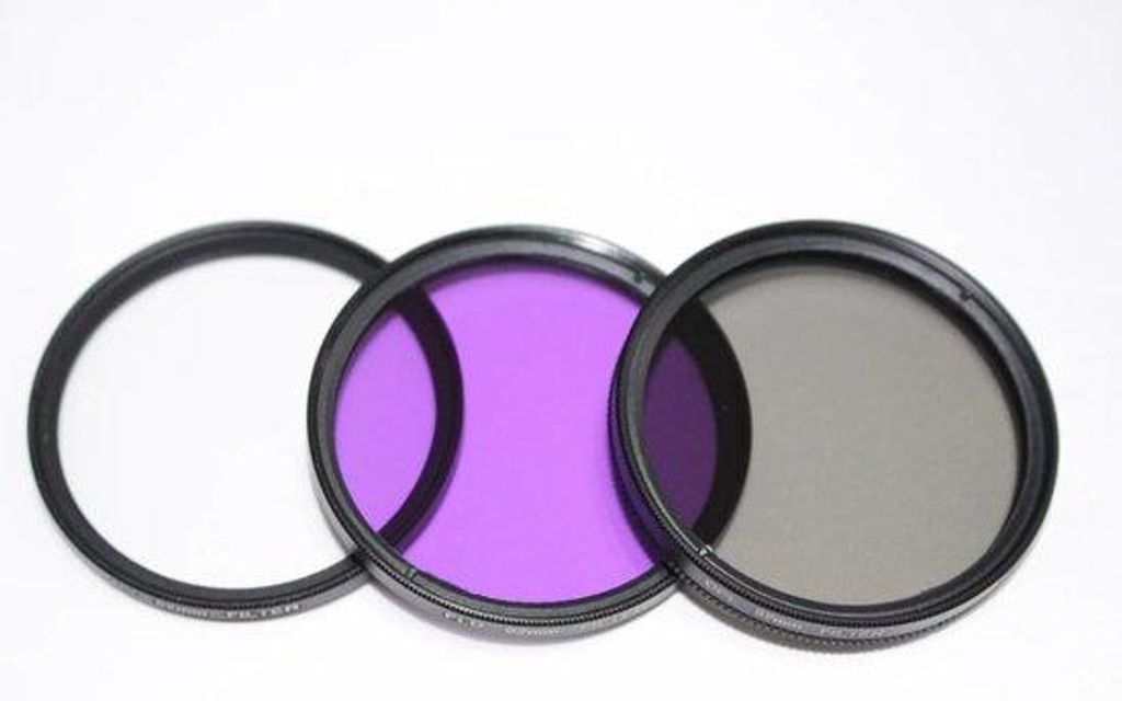 Professionelle 67mm Objektivfilter-Set, inklusive CPL, UV, FL-D (UV, Polarisierung, Fluoreszenz) universeller Kameralenkoffer