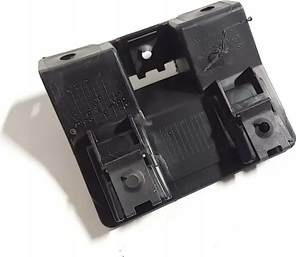 Clip de Pare-chocs Volvo 30657220 OE Haute Résistance Noir - Lot de 1