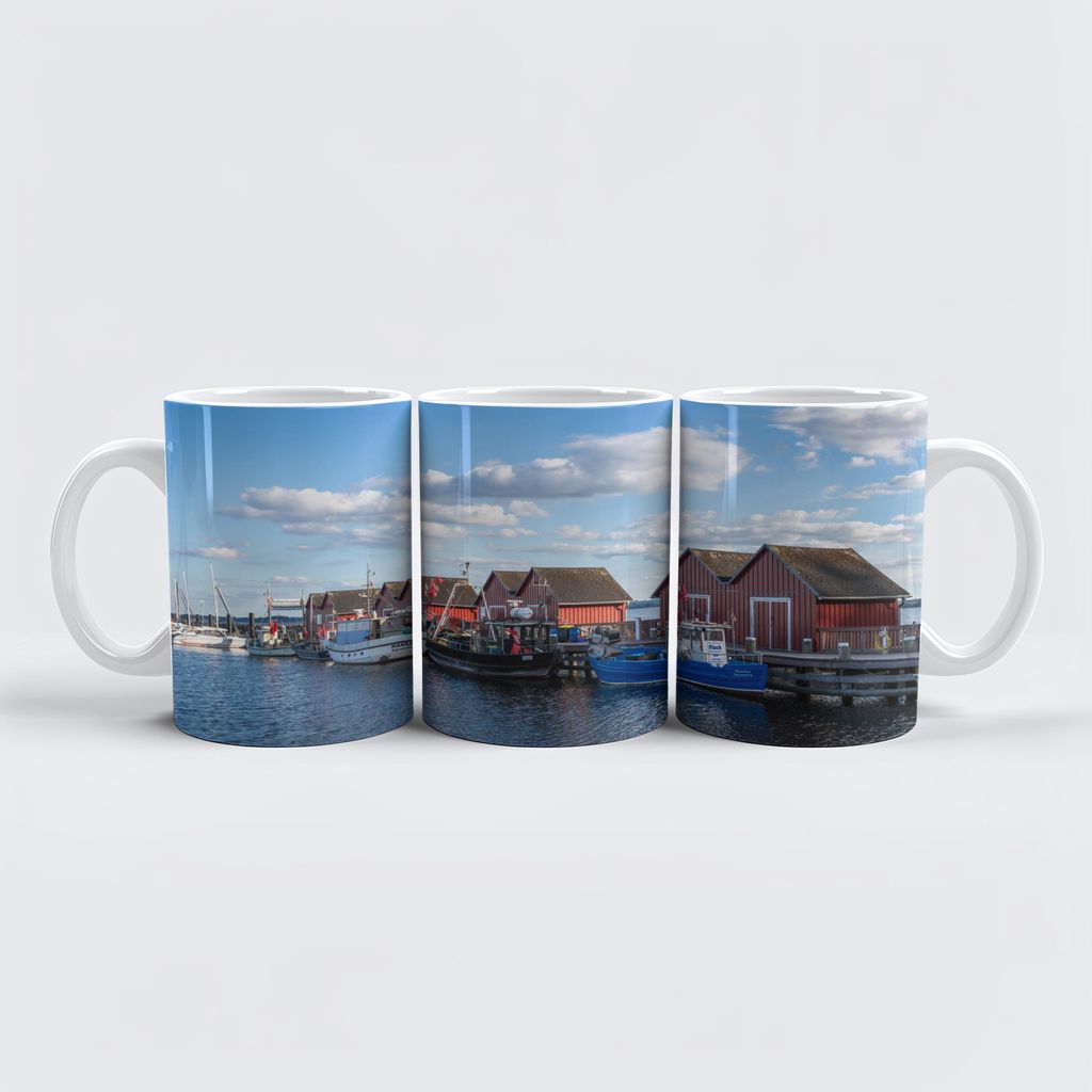 raxxa Premium-Tasse "Alter Fischreihafen Boltenhagen 4"