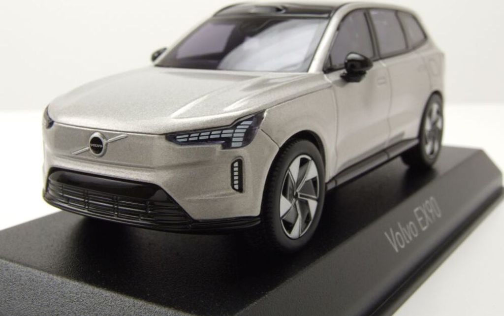 Norev 870081 Volvo EX90 2024 silber 1:43
