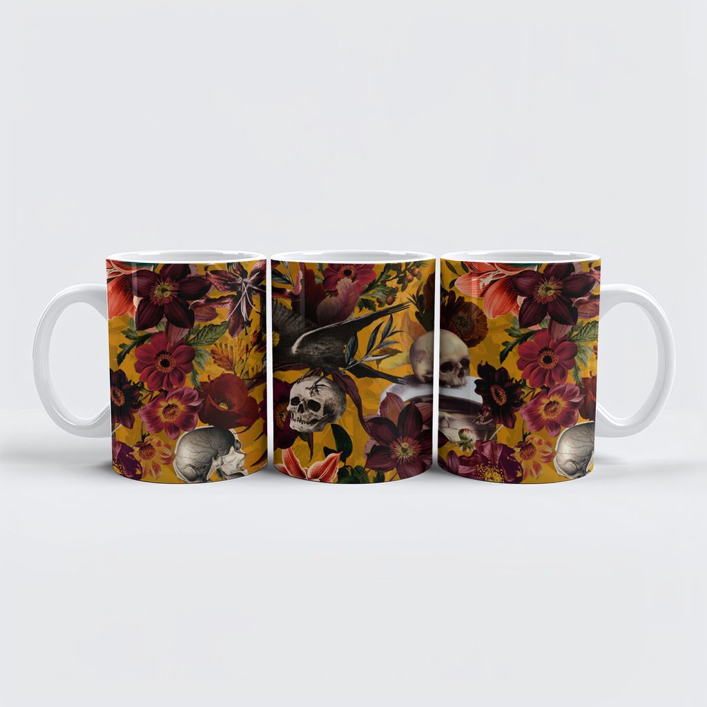 raxxa Premium-Tasse "Gothic Vintage: Mystische Schädelwelten"