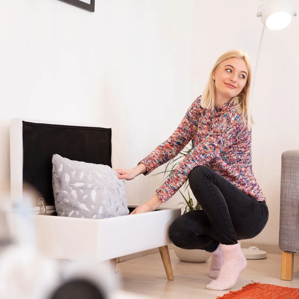 Banc de rangement velours compact pour optimiser les petits espaces - 2