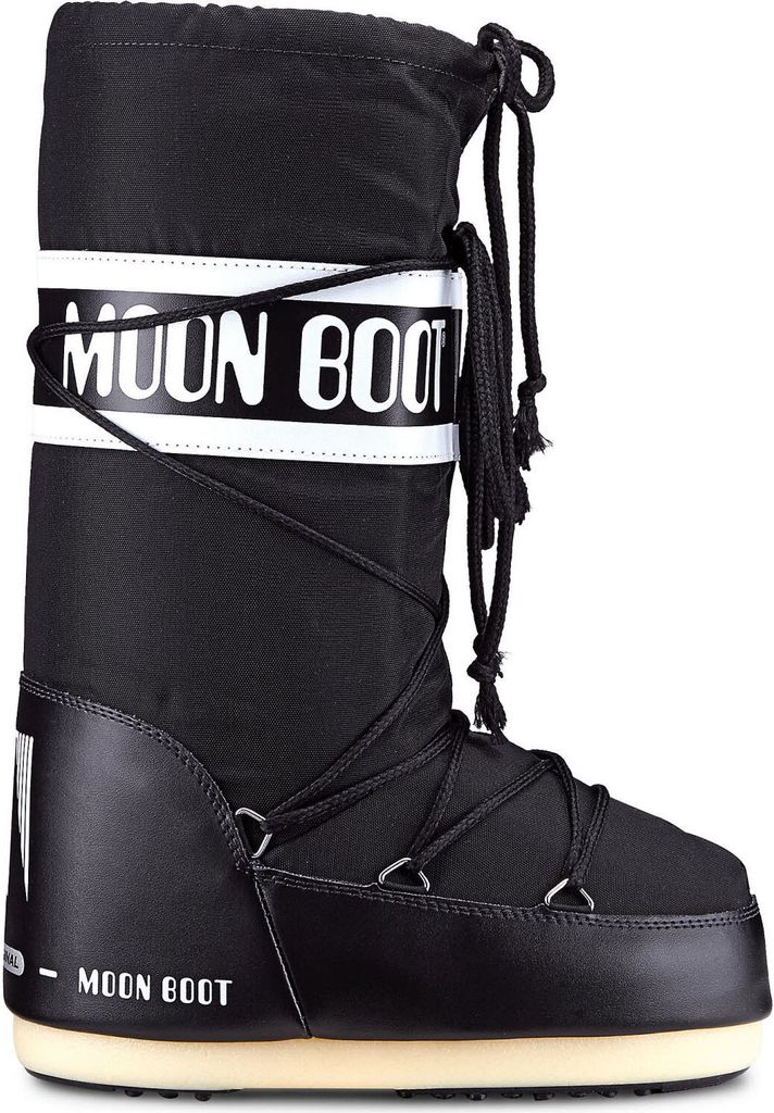 A single black Moon Boot is shown against a white background.