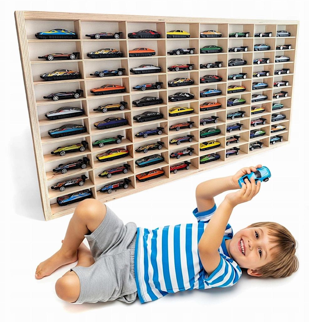 Modellauto-Regal für 80 Autos 1:64 – Wandregal & Setzkasten für Spielzeugautos, Birken-Sperrholz – mit Modellautos an der Wand