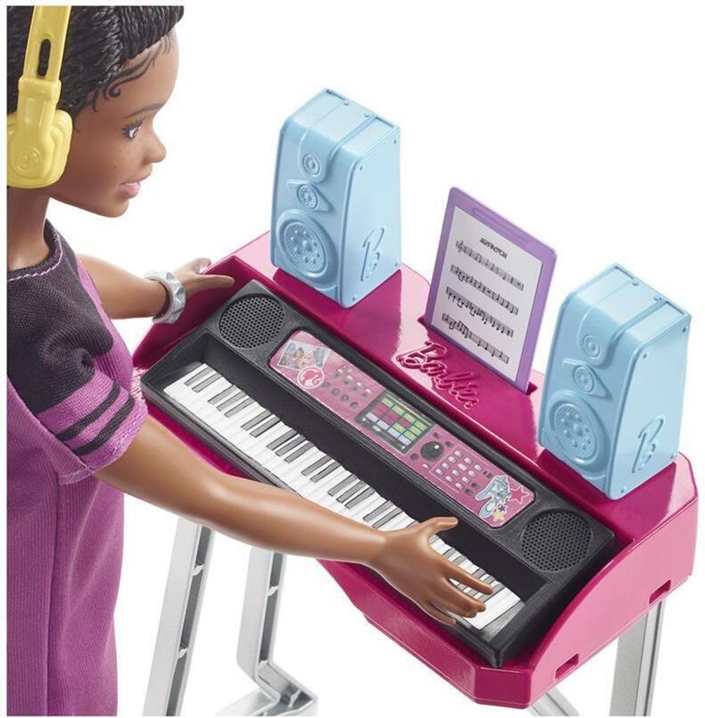 Barbie „Bühne Frei für große Träume" Brooklyn Puppe und Produktbild 5