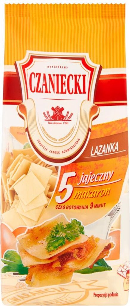 A bag of pasta with a picture of prepared pasta on the front.