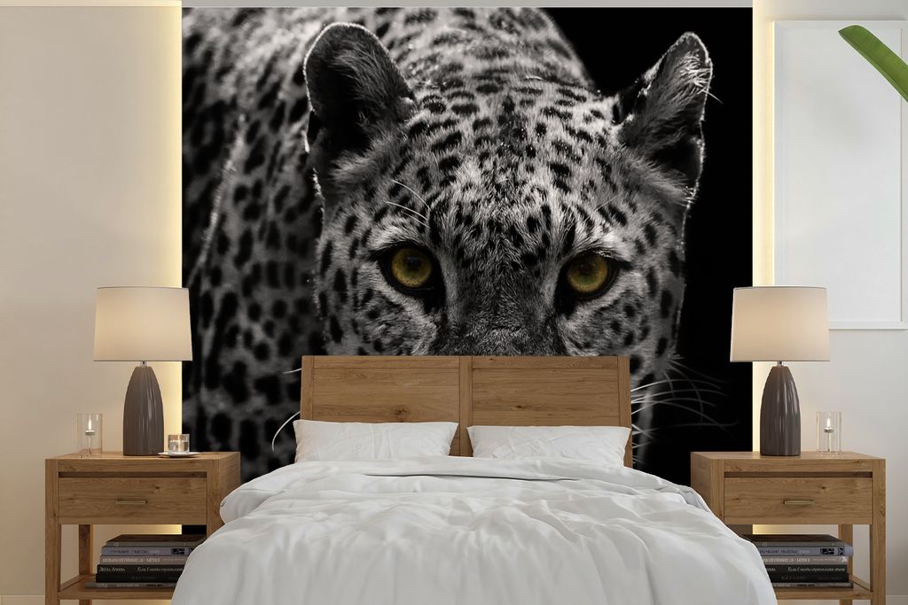 MuchoWow Fototapete für Wohnzimmer oder Schlafzimmer Wandtapete Vinyl Motivtapete Leopard - Schwarz - Weiß - 240x240 cm - Schlafzimmer-Tapete