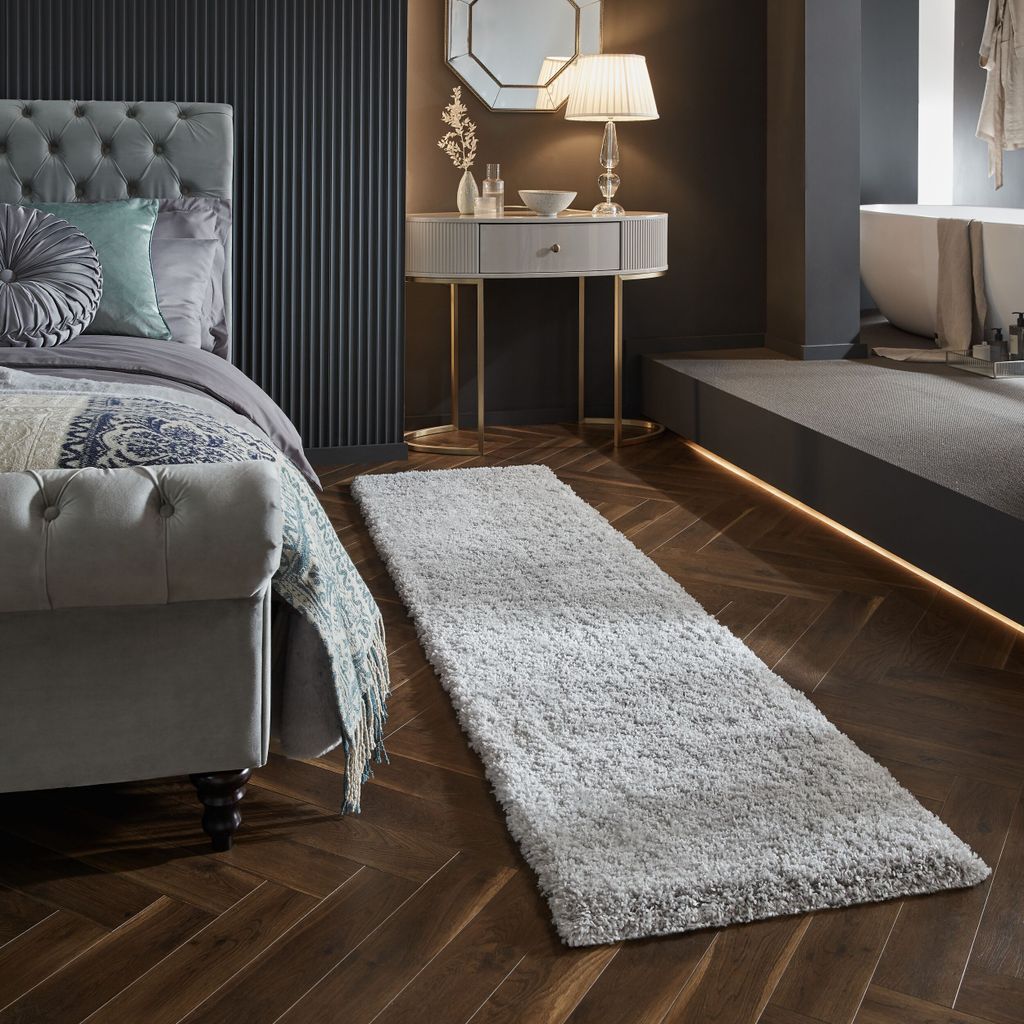 Strapazierfähiger & Kuscheliger Hochflor-Teppich "Lyne". Farbe: Grau, 60x230 cm | Kadima Design