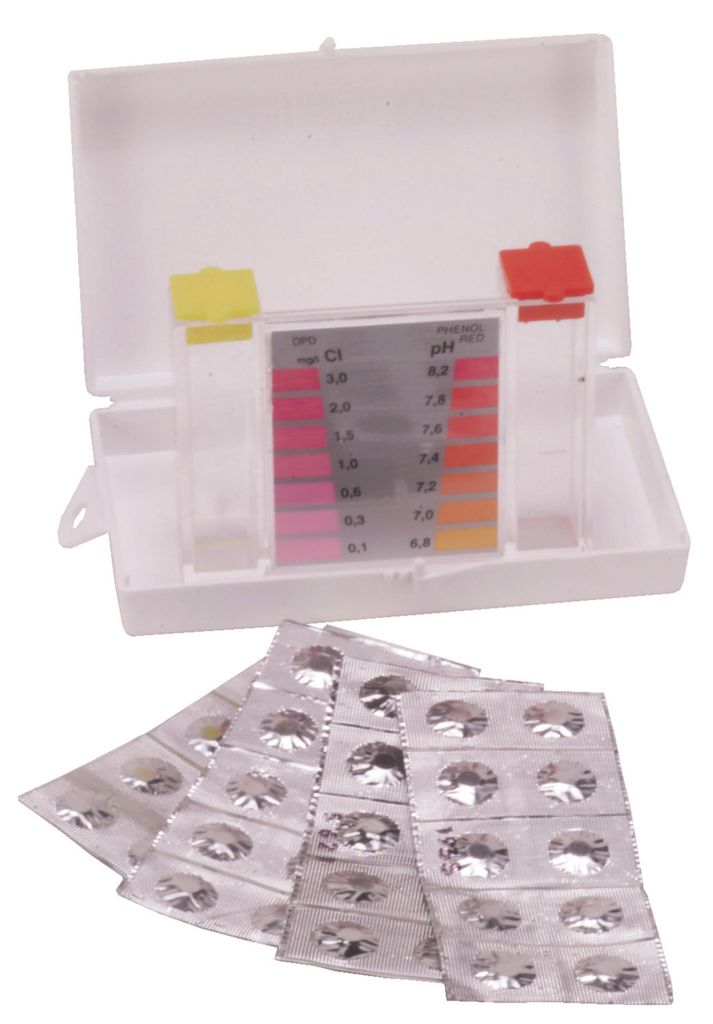 Steinbach Testkit für pH-Wert und freies Chlor, je 10 Tabletten mit "STEINBACH" Logo, geblistert