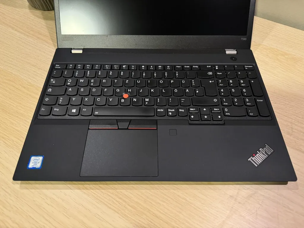 Lenovo T590 rapide SSD 256Go Windows 11 - ThinkPad reconditionné A