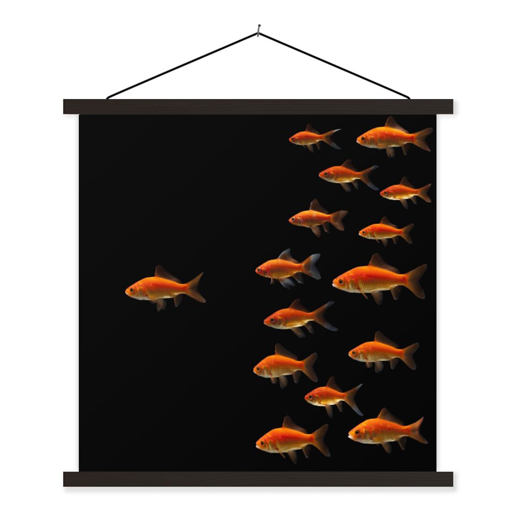 MuchoWow Textilposter Goldfisch - Tiere - Schwarz 120x120 cm mit schwarzem Rahmen - Aufhängungsset