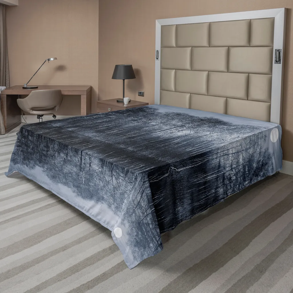 ABAKUHAUS Drap Plat Forêt Hivernale 266x260 cm Violet-Bleu et Noir