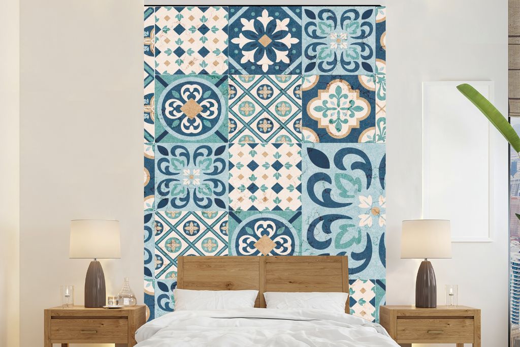 MuchoWow Fototapete für Wohnzimmer oder Schlafzimmer Wandtapete Vinyl Motivtapete Blumen - Blau - Design - Fliese - 155x240 cm - Tapete