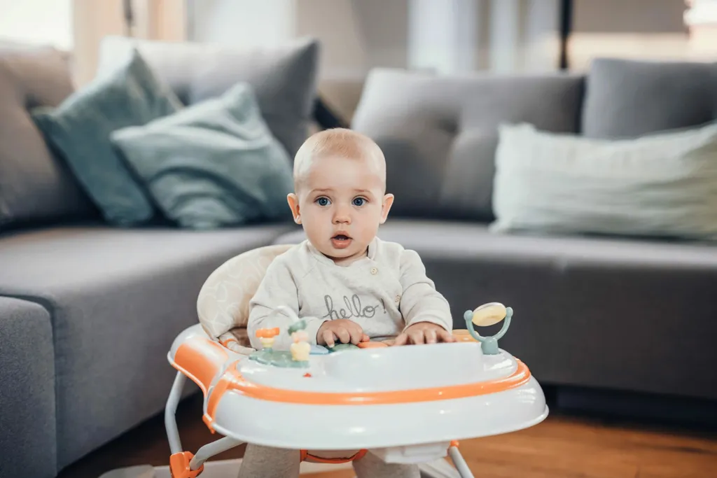 FreeOn Déambulateur interactif Fancy pour bébé avec centre d'activités
