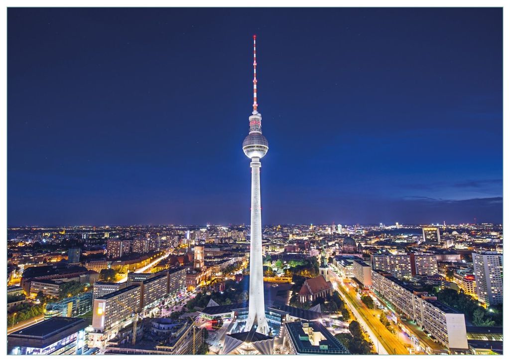 Wallario Premium Glasbild, freischwebende Optik, kräftige Farben, Größe 100 x 70 cm Motiv Fernsehturm Berlin bei Nacht