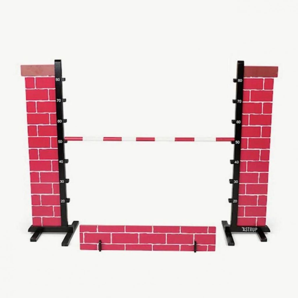 Von Astrup - Steckenpferd-Ziegelwand-Sprungzaun - Hobby horse