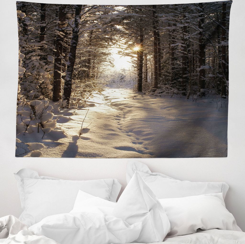 ABAKUHAUS Winter Wandteppich, Weihnachten Schnee Wald aus Weiches Mikrofaser Stoff Waschbar ohne Verblassen Digitaldruck, 150 x 110 cm, Hellgelb Braun