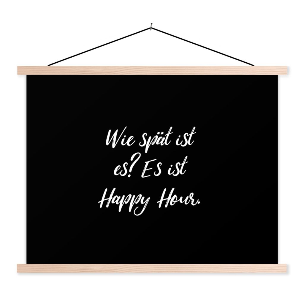 MuchoWow Textilposter Zitate - Alkohol - Sprichwörter - Wie spät ist es? Es ist Happy Hour - Trinken 60x45 cm mit holzfarbenen Rahmen - Bild